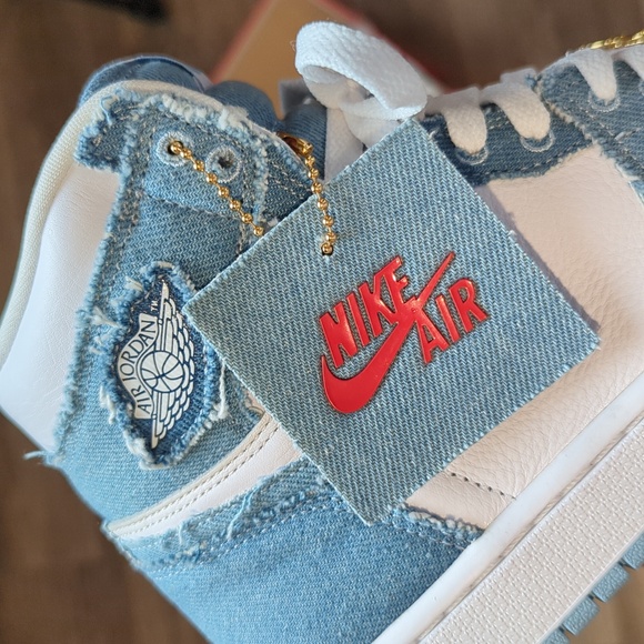 Nike Air Jordan 1 High Women's Denim - Size 7.5W/6 Men's - Picture 2 of 15